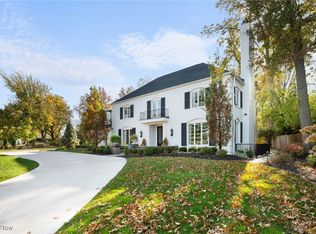 17823 Lake Rd, Lakewood, OH