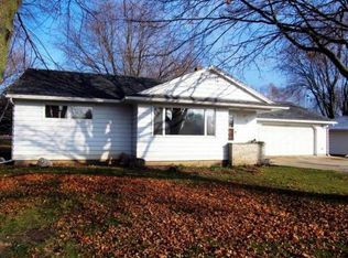 114 W Midway St, Rosendale, WI 54974