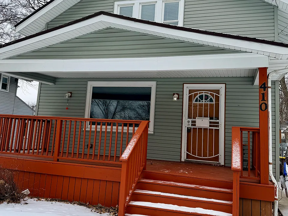 410 Oakley Ave