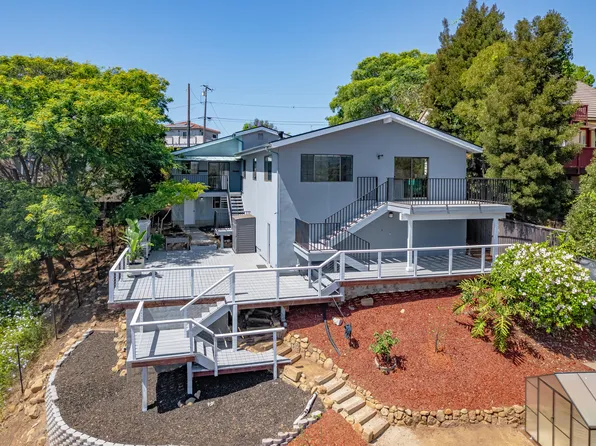 206 Sherwood Dr, Santa Barbara, CA 93110