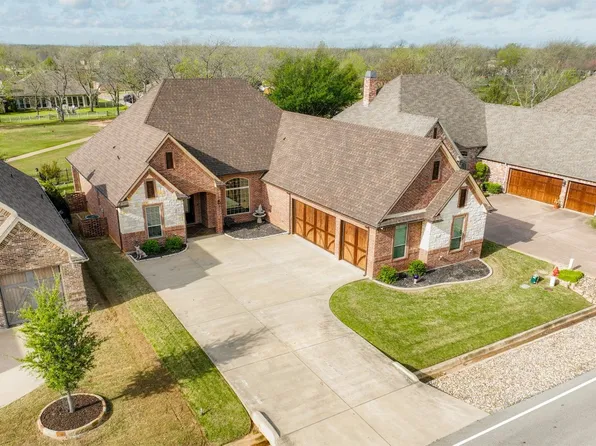 5715 Pebble Beach Dr, Granbury, TX 76049