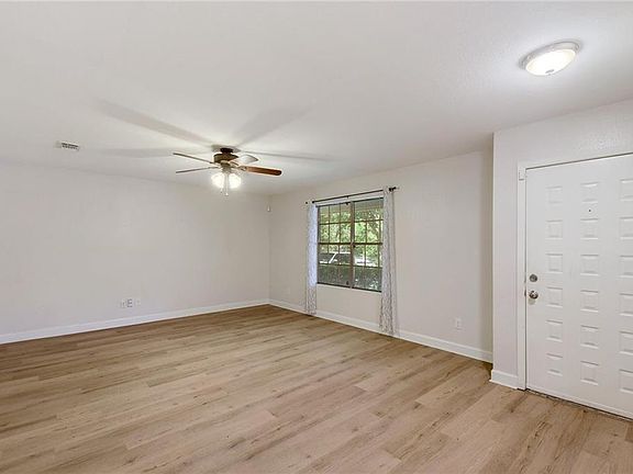 5th image of 2503 Star Grass Cir
