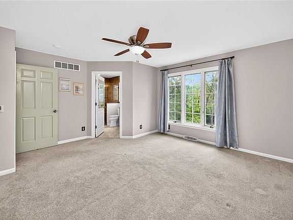 2nd image of 1751 Oregonia Rd