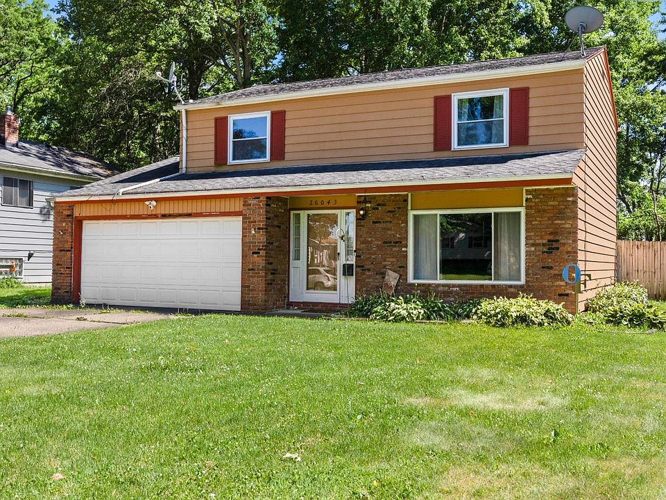 1st image of 26043 Redwood Dr