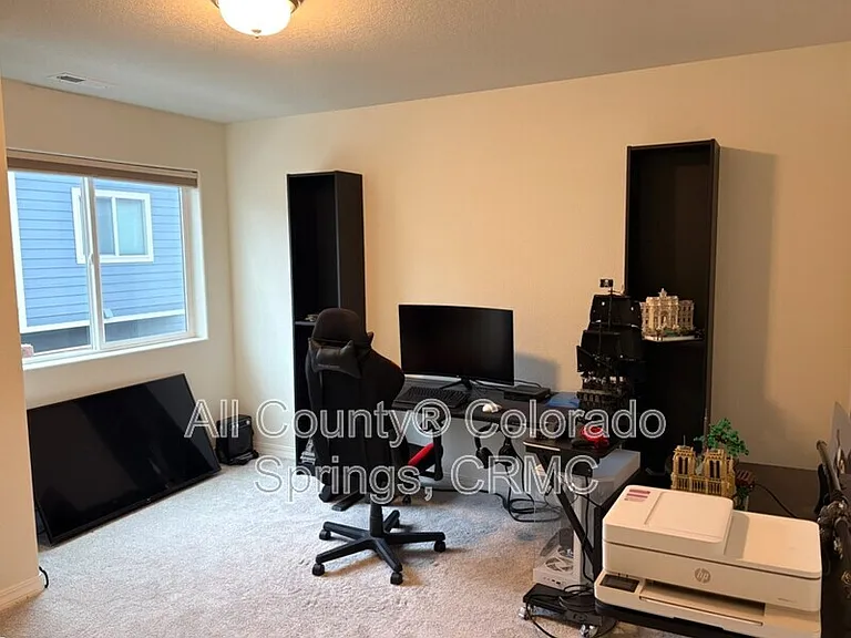 7421 Marbled Wood — Photo 13