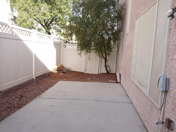 3rd image of 6277 Glimmering Light Ave