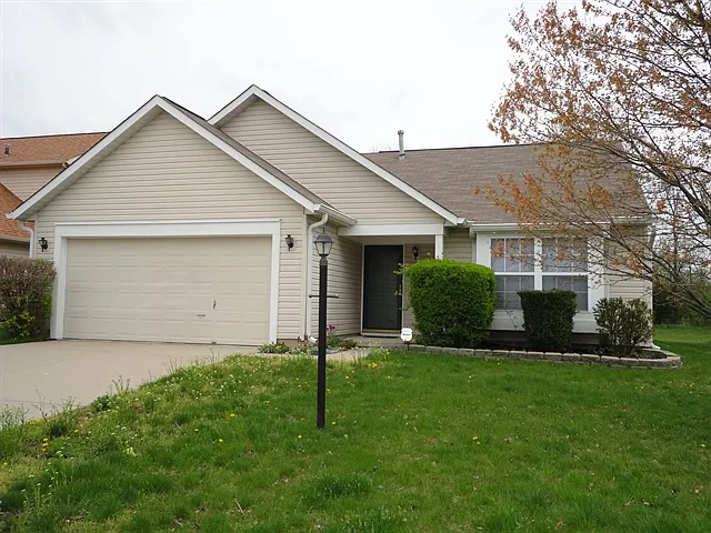 6427 Kelsey Dr photo 1