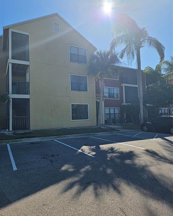 1st image of 11901 4th St N APT 3101