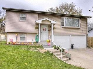 5034 Arcadia Ave, Omaha, NE 68104