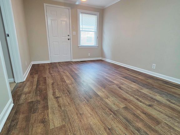2nd image of 104 Archdale Dr