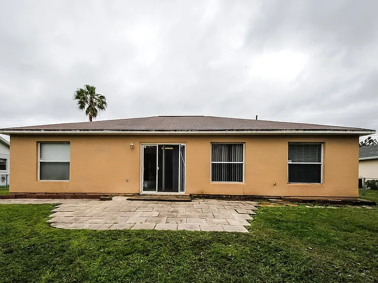 155 Pompei Dr — Photo 15