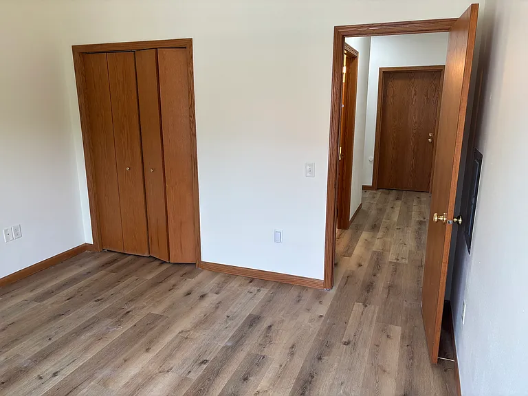 8301 Mansion Hill Ave #3 — Photo 8