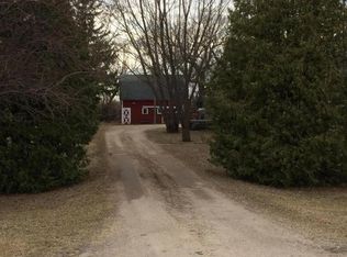 415 N Borud St, Winger, MN 56592