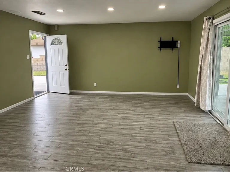 722 Forest Park Dr — Photo 5