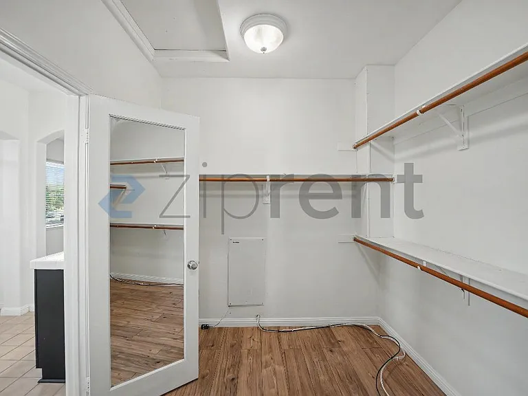 25014 Oliver Way — Photo 28