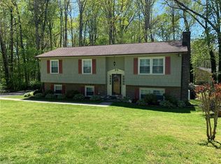 126 Glenn Ct, Mount Airy, NC 27030