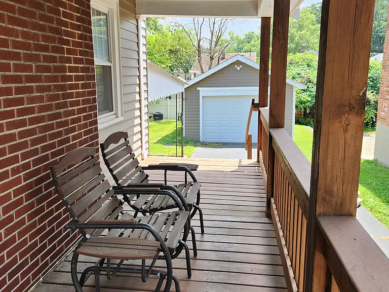 4411 Redmont Ave — Photo 11