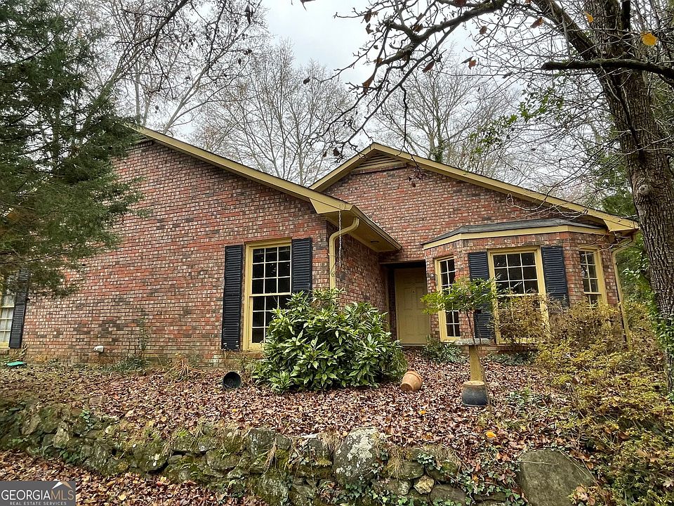 1st image of 607 Piney Woods Dr