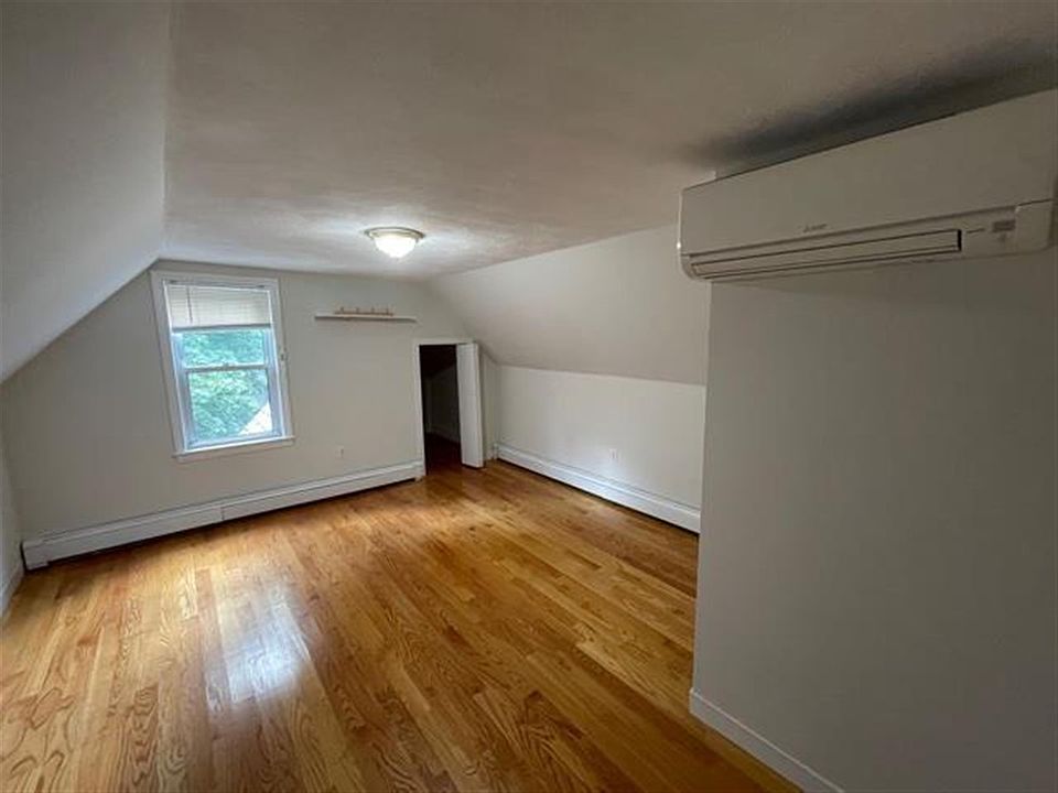 1st image of 894 Broadway #2