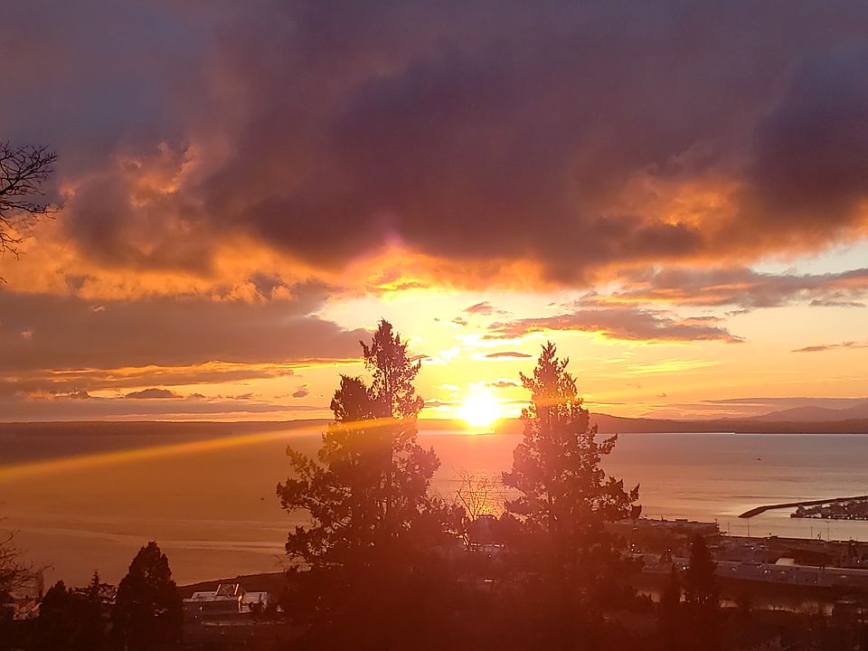 Sunsets are beautiful all year long.