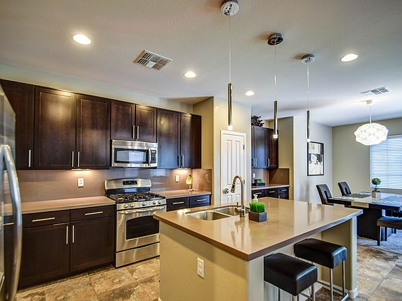 2nd image of 3421 E Yellowstone Pl