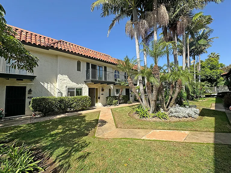 3218 Loma Riviera Dr — Photo 36
