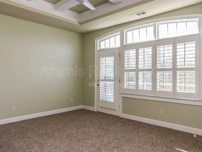 1258 Dekalb Ave NE — Photo 10