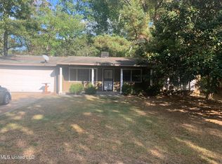 1332 Dianne Dr, Jackson, MS 39204
