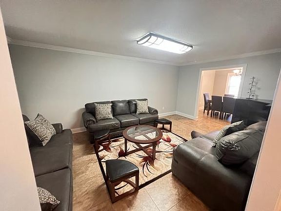 4th image of 143 Willowbrook Dr