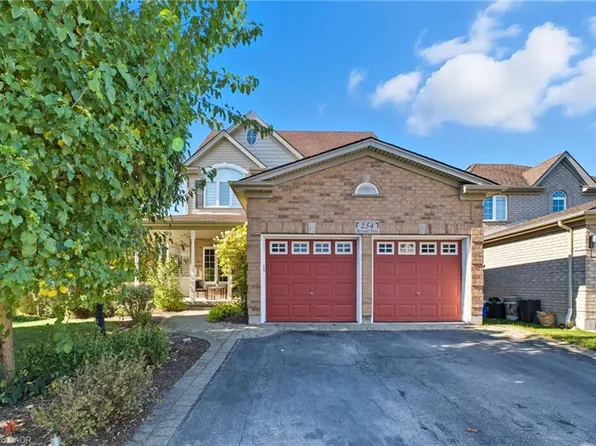 254 Kerwood Dr, Cambridge, ON N3C 4M5