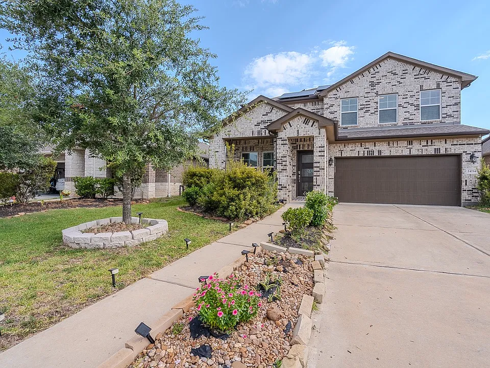 24714 Alaiga Glen Dr