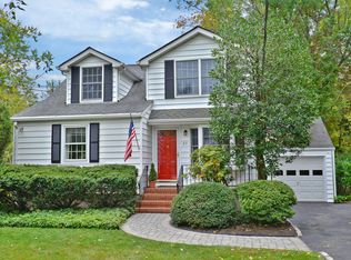 21 Commonwealth Ave, New Providence, NJ 07974