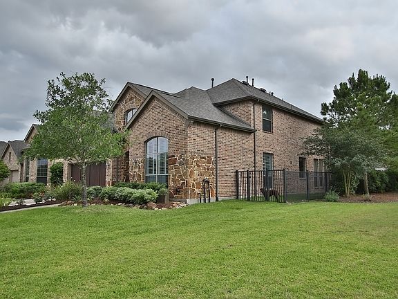 5th image of 18339 First Bend Dr