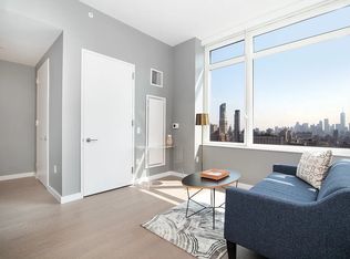 42 W 33rd St #37G, New York, NY 10001