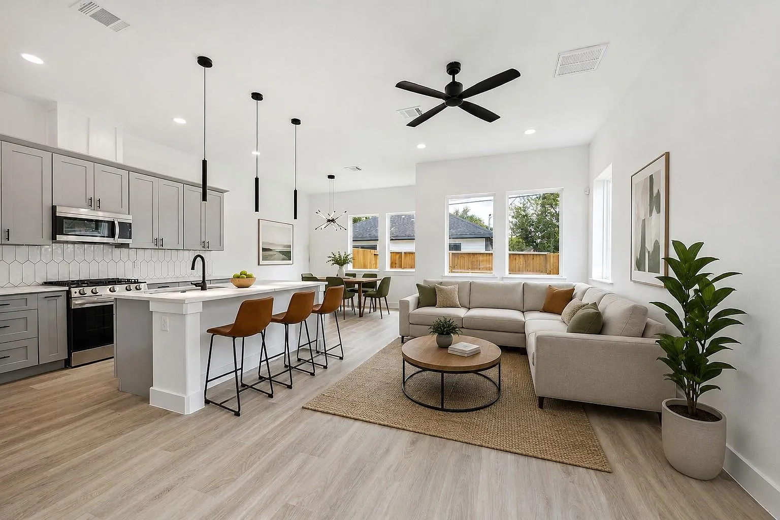 3 bed, 2.5 bath, 1840 sqft, $2,700 — Photo 3
