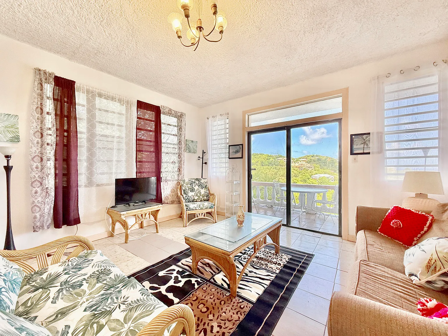 2 bed, $2,100 — Photo 2
