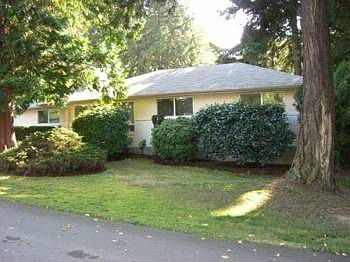 1st image of 9055 NE 32nd St