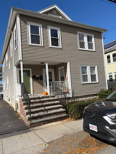 1 bed, 1050 sqft, $2,500 — Photo 1
