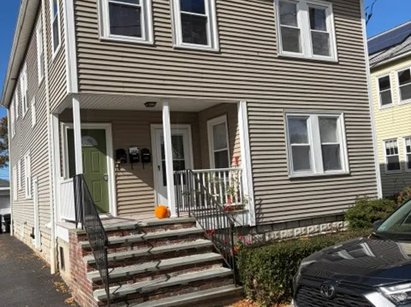 139 Evans St, Watertown, MA 02472