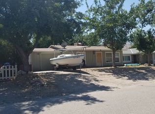 2708 Flower St, Lake Isabella, CA 93240