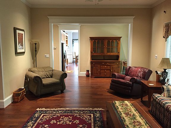 Living room to kitchen