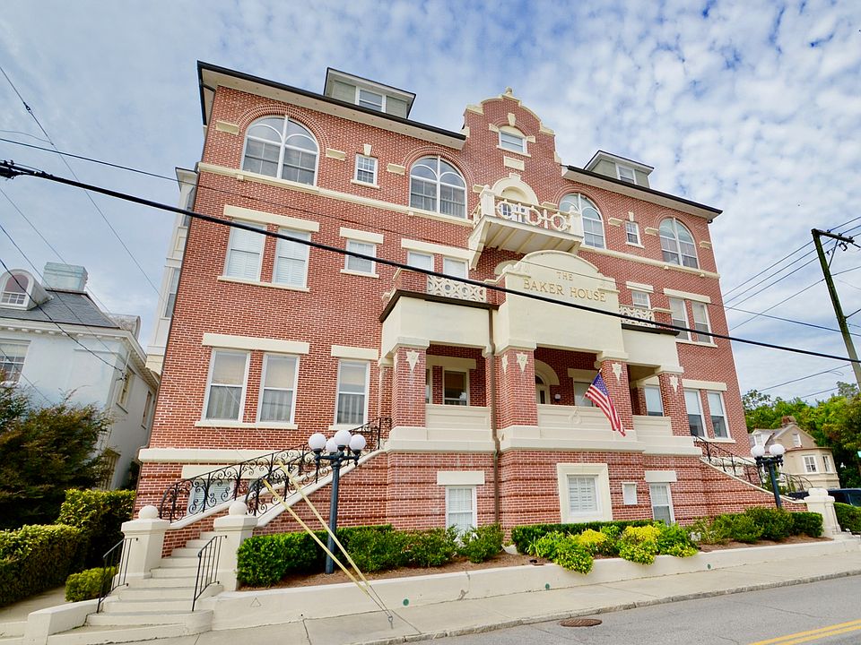 1st image of 55 Ashley Ave #10-1