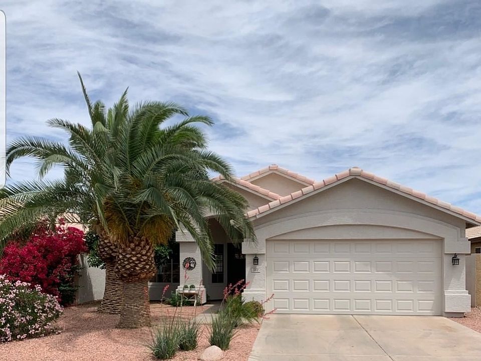 1st image of 381 S Silverbrush Dr