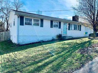 2416 Marsha Dr, Flatwoods, KY 41139