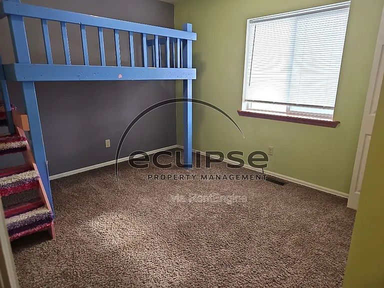 2700 Moran Pl — Photo 9