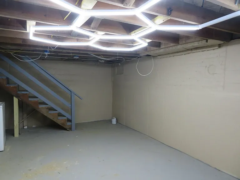 331 Glenwood Ct — Photo 27