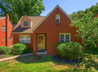 1054 Osage Dr, Pittsburgh, PA 15235