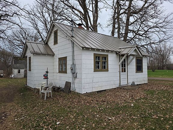 2nd image of 2270 20 1/2 Street