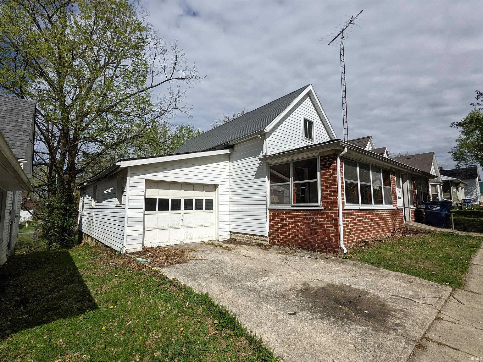2129 H St photo 1