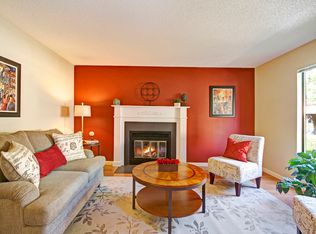 235 Park Place Dr, Petaluma, CA